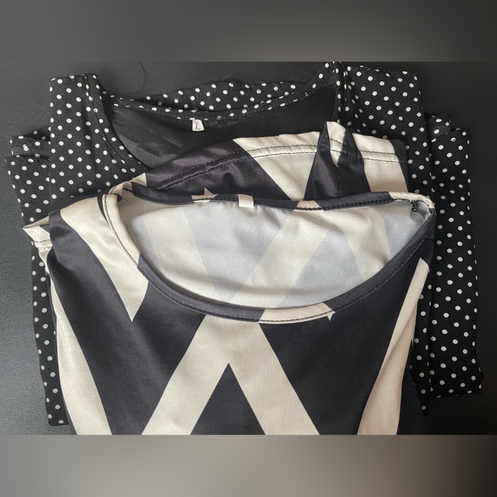 BUNDLE (2) SZ LARGE DRESSES